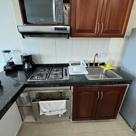 Apartamento En Laguito Ed Torres Del Lago 604 Icdi Картахена Экстерьер фото